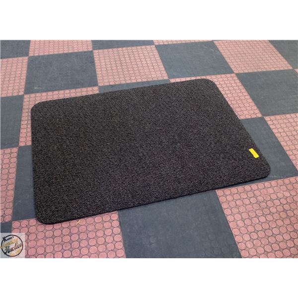 NEW COMMERCIAL GRADE 36" X 48" ENTRANCE CARPET