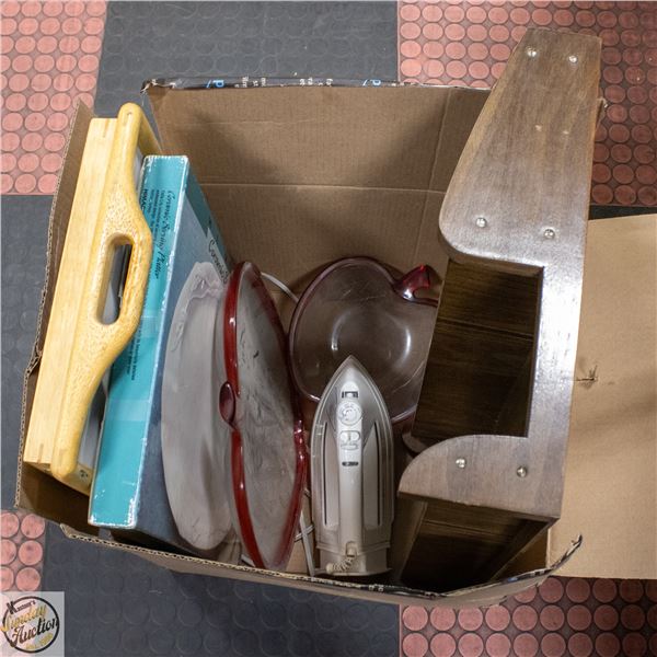 ESTATE HOUSEWARES LOT