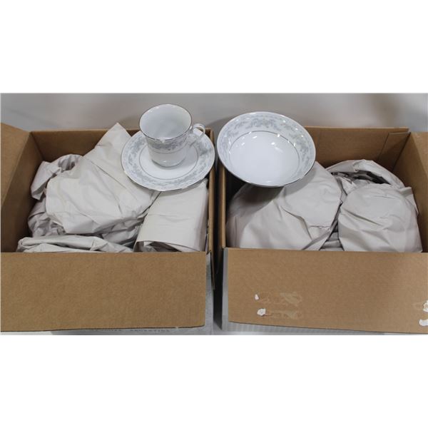 FORMAL DINNERWARE (8 PLACE SETTINGS