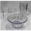 Image 1 : ESTATE LOT OF 3 CRYSTAL PCS