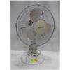 Image 1 : HOMESTYLES OSCILLATING FAN