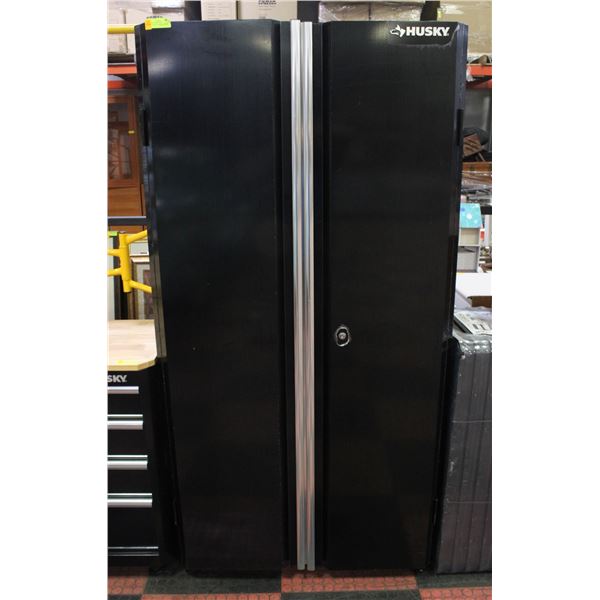 HUSKY 24 GUAGE STEEL FREESTANDING GARAGE CABINET