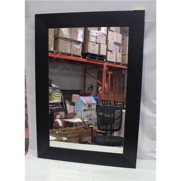 MIRROR 38"X27"