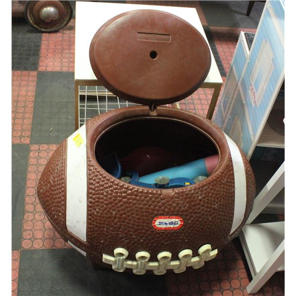LITTLE TIKES FOOTBALL TOY BOX W/KIDS OUTDOOR TOYS