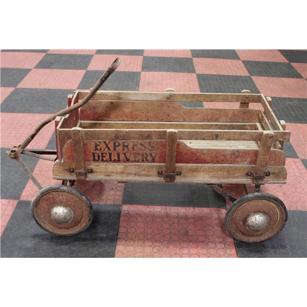 ANTIQUE WAGON