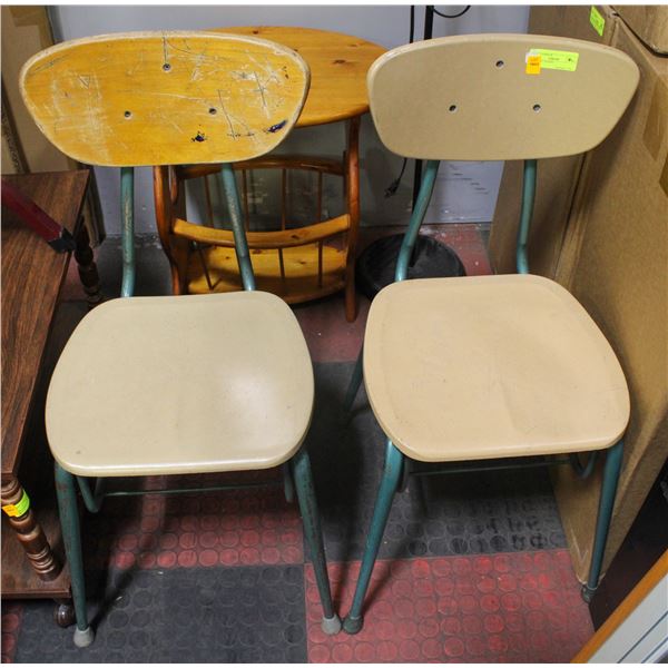 2 SCHOOL CHAIRS