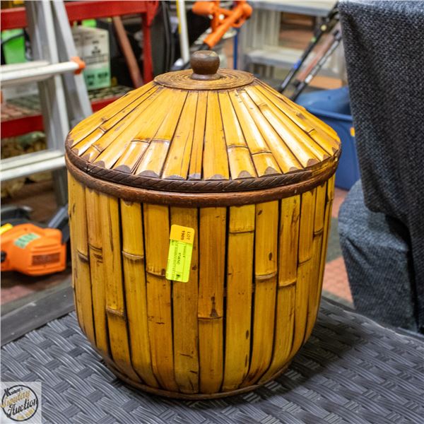 VINTAGE BAMBOO/RATTAN LIDDED STORAGE