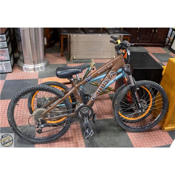 KONA STUFF 2-4 BIKE (INCORRECT SEAT POST )