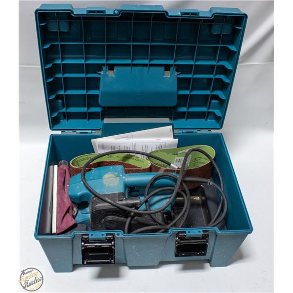 MAKITA BELT SANDER WITH CASE