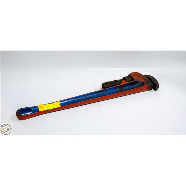 HEAVY DUTY PIPE WRENCH