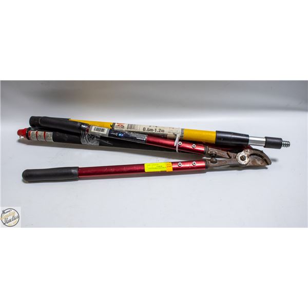2 EXTENDABLE PAINTING POLES +