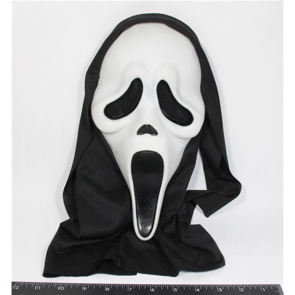 SCREAM HALLOWEEN MASK MADE BY EASTER UNLIMITED INC