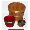 Image 1 : SET OF 3 WICKER BASKETS