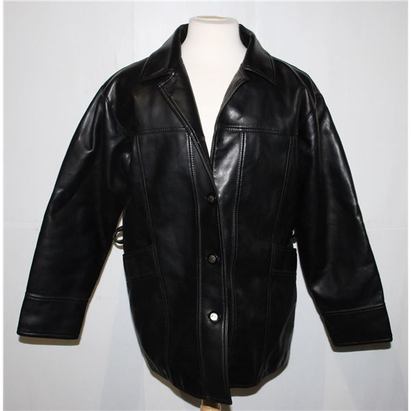 ITALIAN LEATHER COAT DCT LOOKS NEW AROUND LARGE
