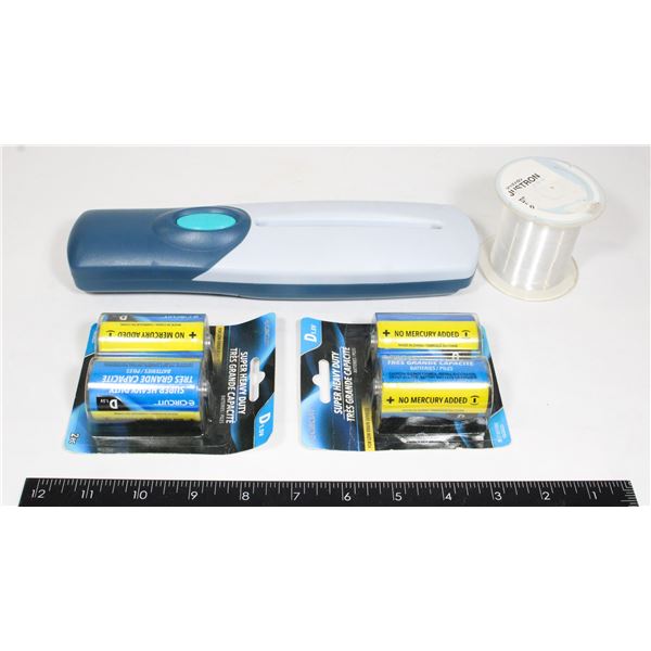 LOT OF INNODESK HAND SHREDDER AND D1.5V BATTERIES