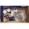 Image 1 : TOTE OF COFFEE MUGS AND GLASS BOWLS