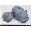 Image 1 : TWO PIGGLE BANKS WITH LIDS WITH 1 POUND OF PENNIES