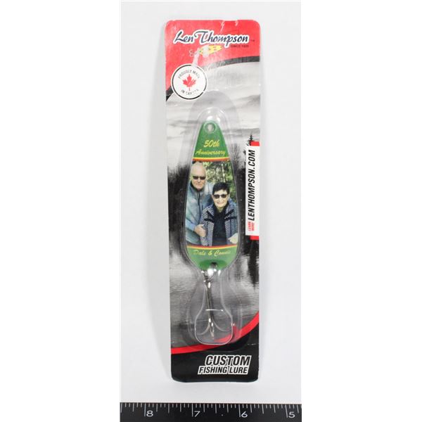 BRAND NEW LEN THOMPSON FISHING LURE
