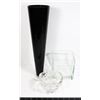 Image 1 : 2 VASES AND A CANDY DISH