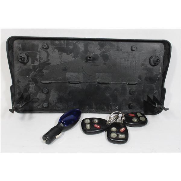 LOT OF CAR ITEMS INCLUDING REPROGRAMMABLE KEYS