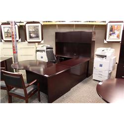 Mahogany P-Top U-Shape Executive Office Suite