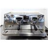 Image 12 : Victoria Arduino Eagle One 2 Group Volumetric Espresso Machine