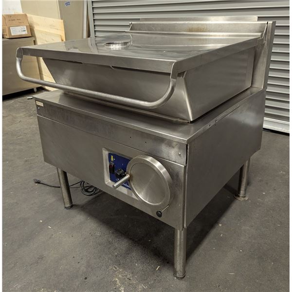 Cleveland KE95586-1-B Gas Tilt Skillet