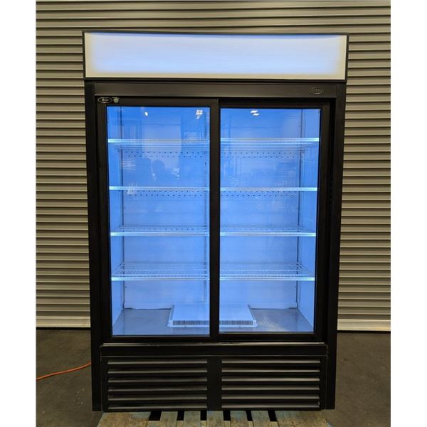QBD CD45-HC 52" Double Sliding Door Glass Cooler