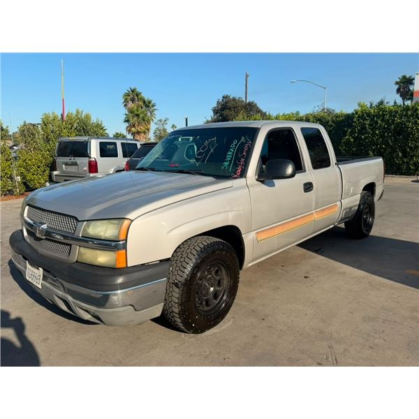 CHEV SILVERADO  2004 T-DONATION