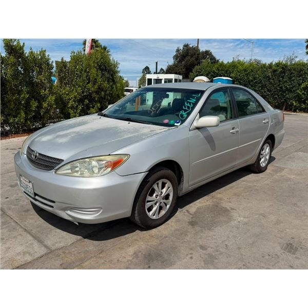 TOYT CAMRY  2004 T-DONATION