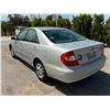 Image 4 : TOYT CAMRY  2004 T-DONATION