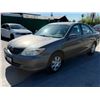 Image 1 : TOYT CAMRY 2004 T