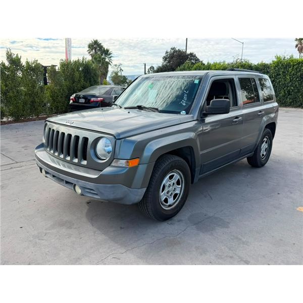 JEEP  PATRIOT  2014 O/S T-DONATION