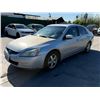 Image 1 : HOND ACCORD 2004 SALV T/DONATION