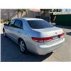 Image 4 : HOND ACCORD 2004 SALV T/DONATION