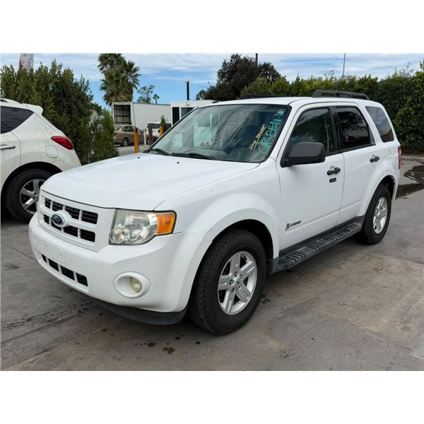 FORD  ESCAPE 2011 T-DONATION