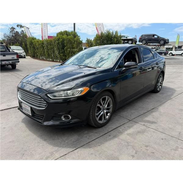 FORD  FUSION  2013 SALV T/DONATION