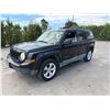 Image 1 : JEEP PATRIOT 2011 SALV T/DONATION