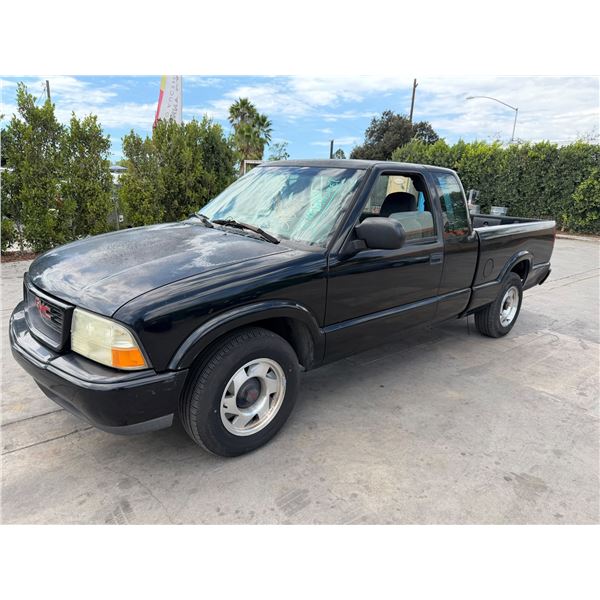 GMC  SONOMA 2001 O/S-T-DON-TMU