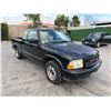 Image 2 : GMC  SONOMA 2001 O/S-T-DON-TMU