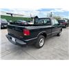 Image 3 : GMC  SONOMA 2001 O/S-T-DON-TMU