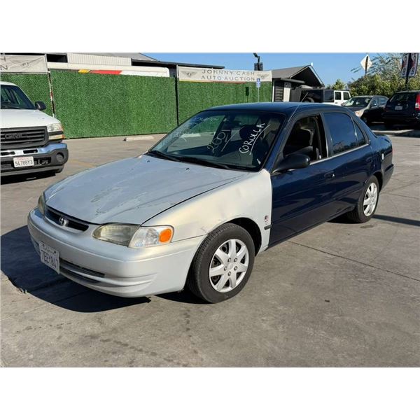 TOYT COROLLA  2001 SALV T/DONATION