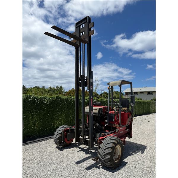 Moffett M5000 Rough-Terrain Forklift, 2467 Hours (Runs & Lifts - See Video)