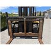 Image 12 : CAT Caterpillar V330B Heavy-Duty Industrial Forklift (Runs 