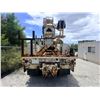 Image 3 : 2006 International 7500 Digger Derrick Utility Truck (Starts & Runs - See Video)