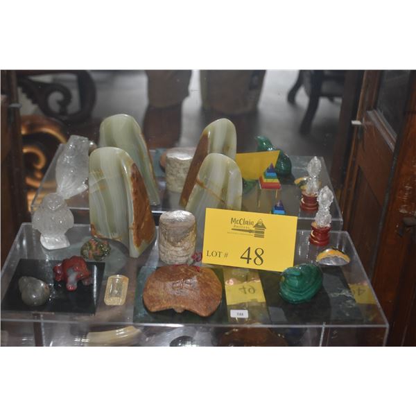 MIXED LOT VARIOUS MINERAL SPECIMEN: MALACHITE, JASPER, CRYSTAL, UNAKITE, ETC. (17 PCS)