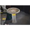 Image 1 : BIRDBATH