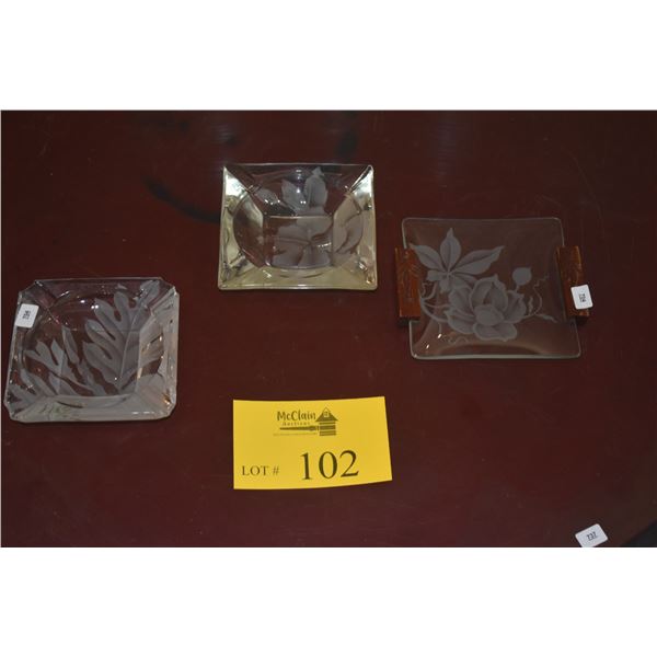 ETCHED GLASS ASHTRAYS & DISH W/WOOD HANDLES (3 PCS)