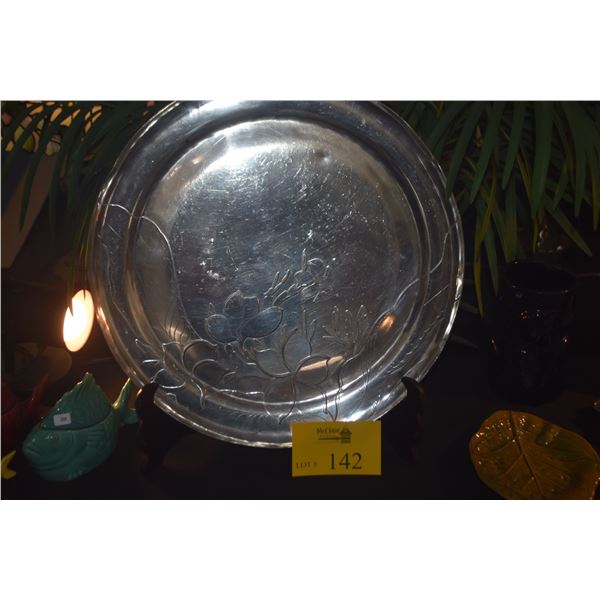 17" VINTAGE ETCHED FLORA CHARGER, SILVER ON COPPER, MANUFACTURED FOR GROSSMAN MOODY LTD & DESIGNED B