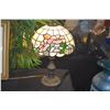 Image 2 : TIFFANY STYLE TABLE LAMP (18")